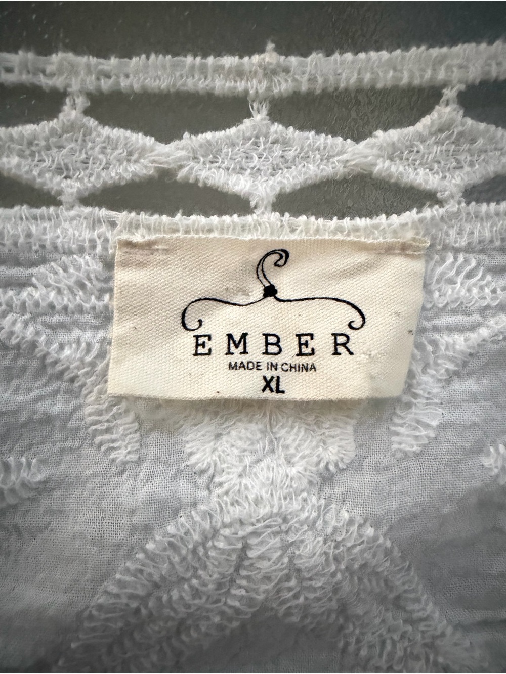 White Open Knit Embroidered Floral Batwing Sleeve Open Front Cropped Kimono, XL - Picture 8 of 10